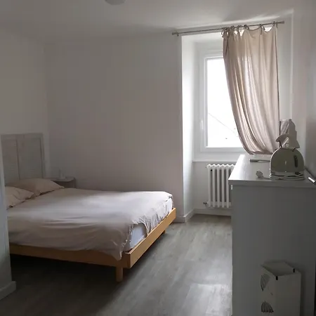 Manoir St Yves -gite Гостевой дом Киберон