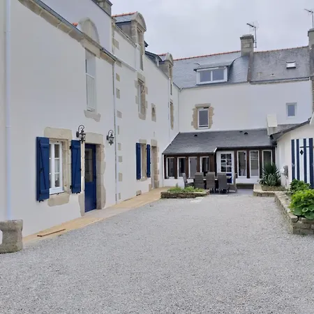 Manoir St Yves -gite Гостевой дом Киберон